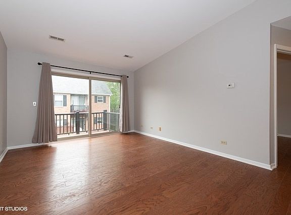 4th image of 1513 Raymond Dr APT 201
