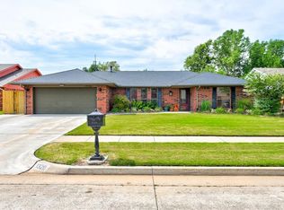 1320 Sylvan Sand Ave, Yukon, OK 73099