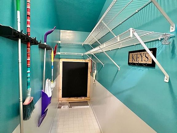 5th image of 2330 Sylved Ln Unit 20