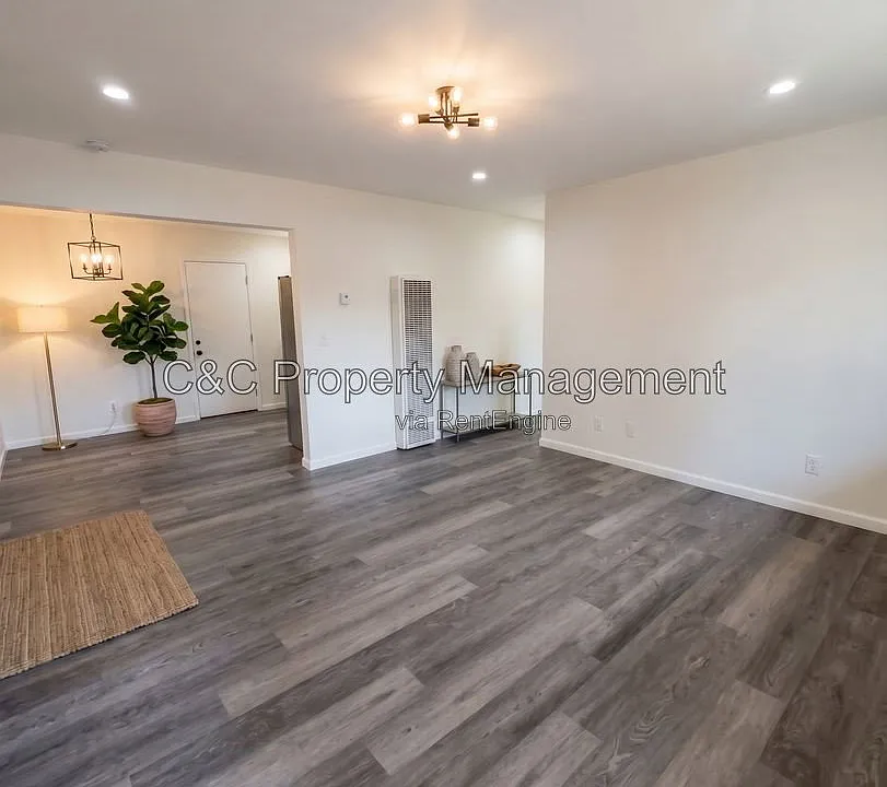 6628 Helen Ct #B