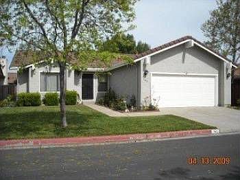 1st image of 182 Bender Cir