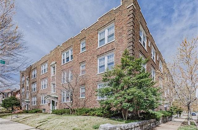 1st image of 4203A Shenandoah Ave #4
