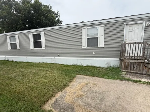 2088 E Empire Ave #216, Benton Harbor, MI 49022