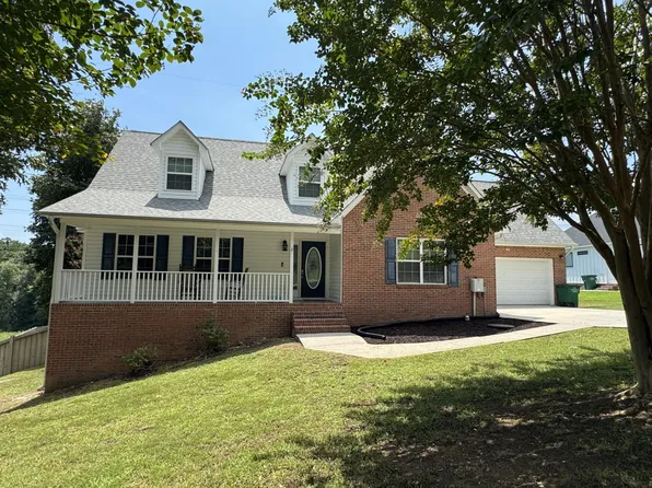 1718 Magnum Ln, Soddy Daisy, TN 37379
