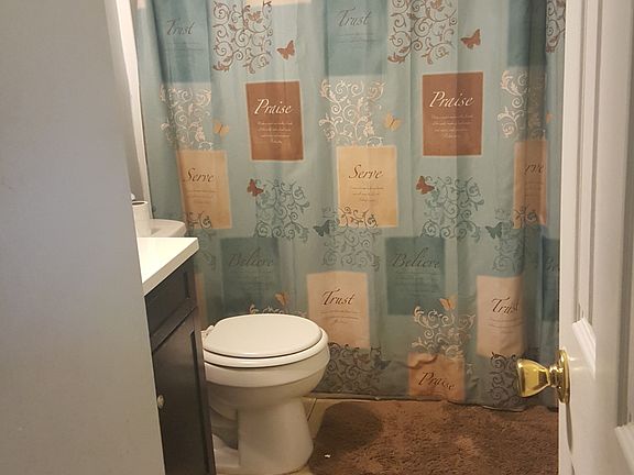 Main bathroom