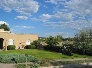 7104 Ticonderoga Rd NE, Albuquerque, NM 87109