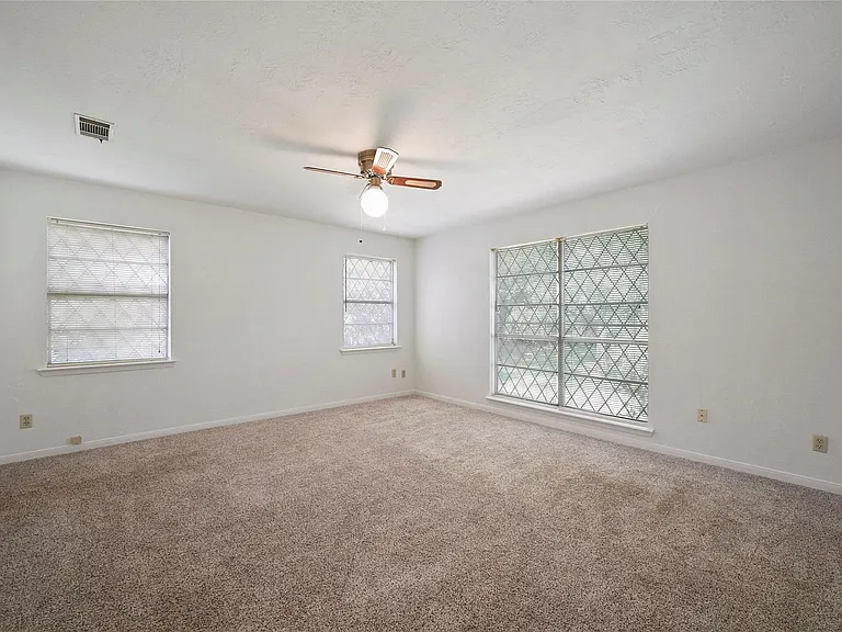 18121 Atkinson Ln — Photo 20