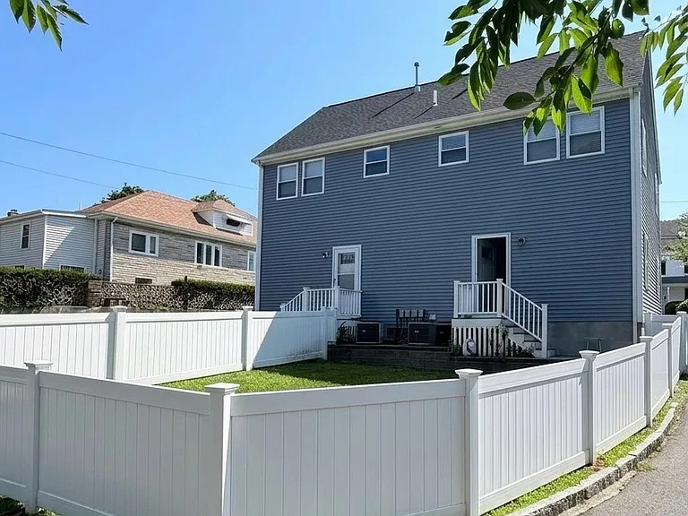 50 Main St #48 — Photo 15