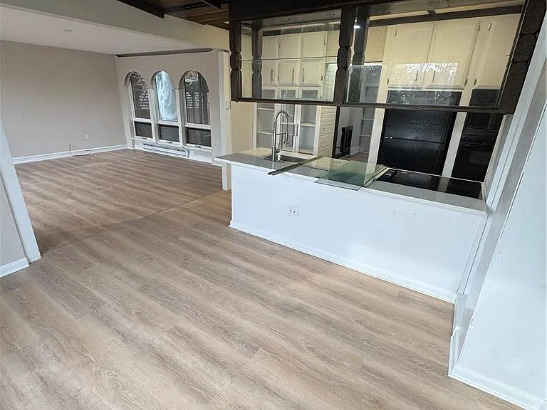 702 Walnut St #1 — Photo 8