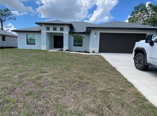 3412 22nd St W, Lehigh Acres, FL 33971