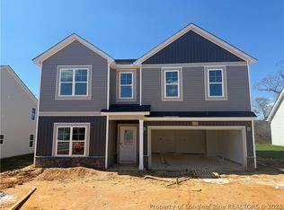 178 Brickendon Ln, Raeford, NC 28376