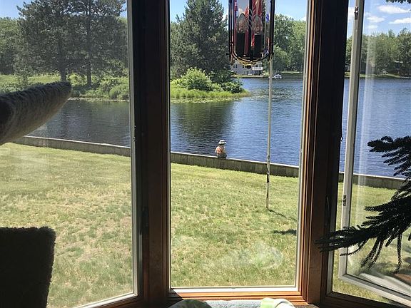 3rd image of 311 Springwood Dr