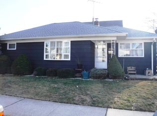 215 Randolph St, Carteret, NJ 07008