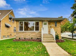 7757 W Rascher Ave, Chicago, IL 60656