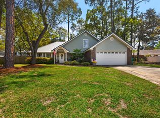 402 Northampton Cir, Fort Walton Beach, FL 32547