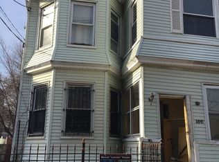 98 4th St #2, Newark, NJ 07107