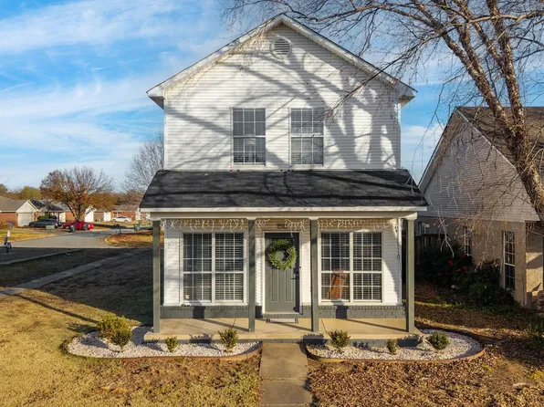 1510 Silver Fls, Conway, AR 72032