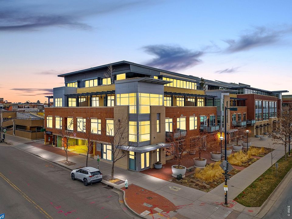 1st image of 1155 Canyon Blvd #209