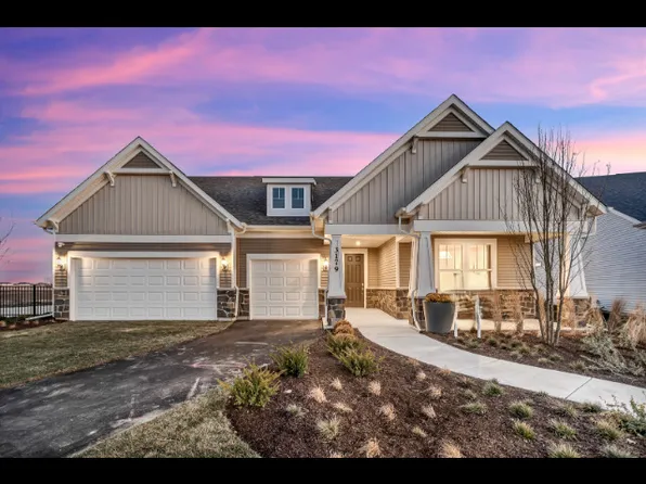 3150 Bellwether Dr, Aurora, IL 60503