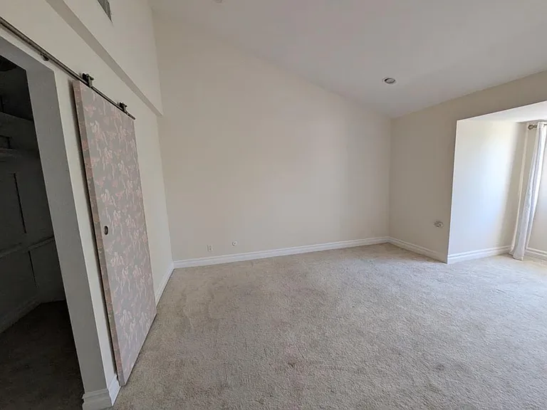 10051 Topanga Canyon Blvd #15 — Photo 26