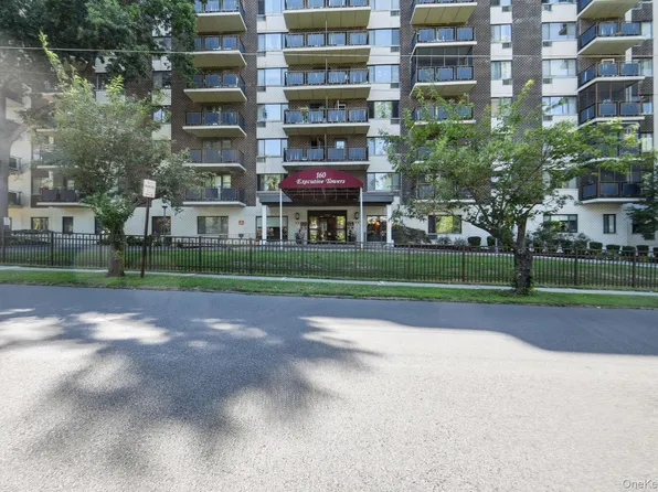 160 Academy Street #3P, Poughkeepsie, NY 12601