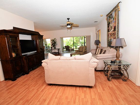 5th image of 4344 Gullane Dr