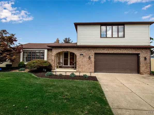 94 S Prince Dr, Depew, NY 14043