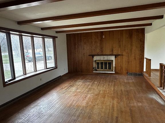 2nd image of 7387 Mineral Point Road