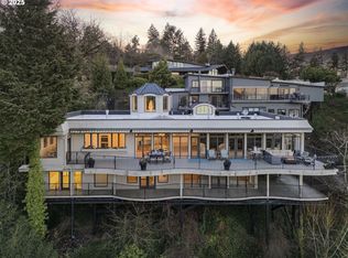 1040 SW Myrtle Dr, Portland, OR 97201