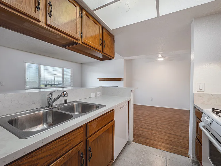 Kitchen Space W/ Dishwasher