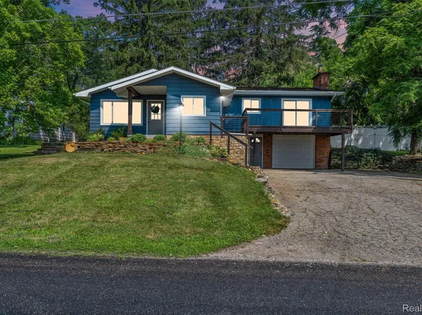 5157 Boardman Dr, Onsted, MI 49265