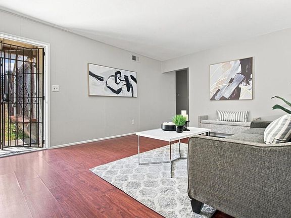 5th image of 8430 Noeline Ave