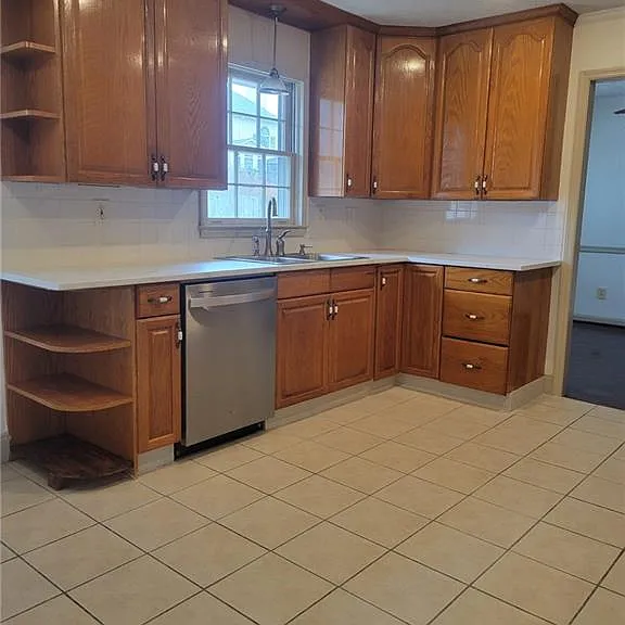 3717 Leisure Ct — Photo 9
