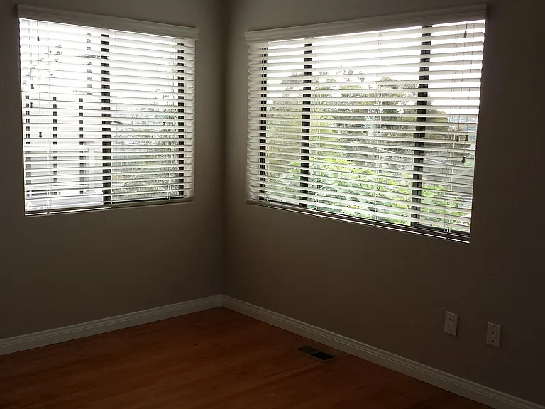 3794 Narragansett Ave — Photo 10