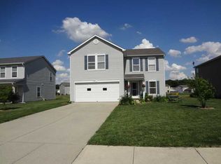 679 Runnymede Ct, Greenfield, IN