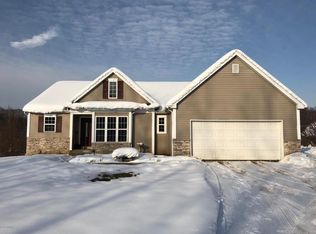 9467 Fox Run, Berrien Center, MI 49102