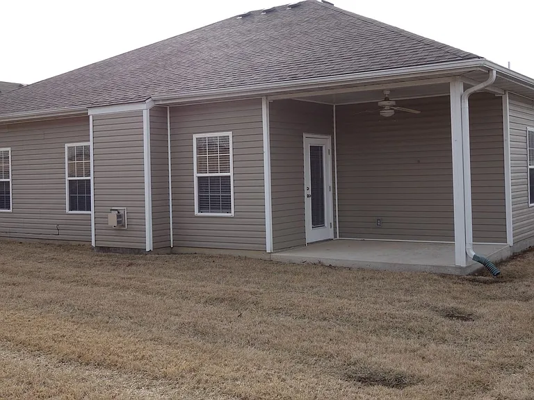 Manor Homes — Photo 15
