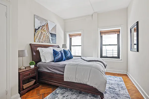 Sold by Compass | media 6