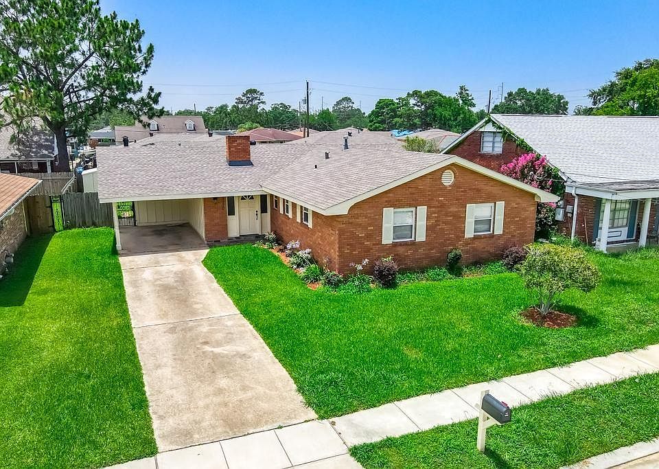 1st image of 4920 Robin Hood Dr