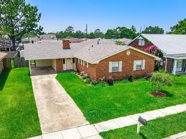 4920 Robin Hood Dr, New Orleans, LA 70128