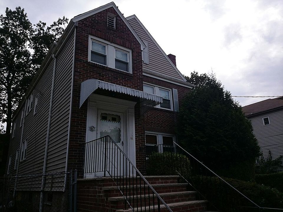 2nd image of 176 Fairmount St
