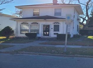 51 Maple Ave, Newport News, VA 23607