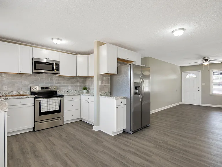 2796 Cone Cir — Photo 12