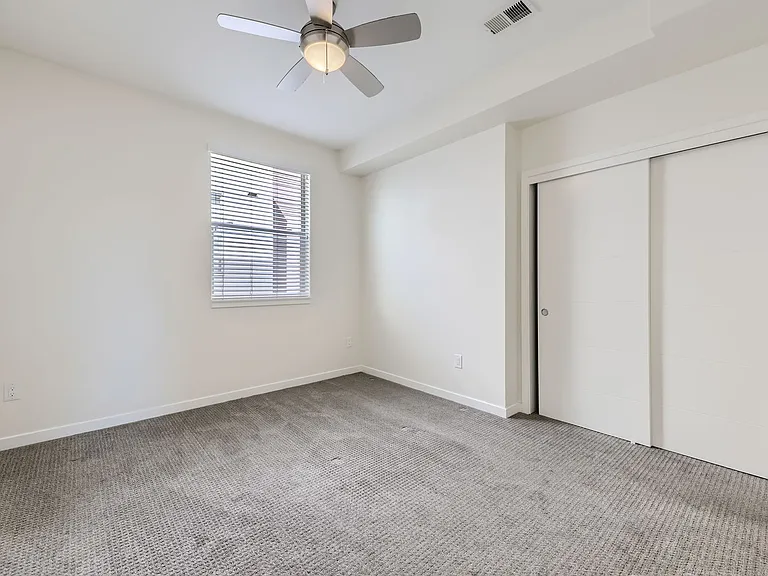 2848 W 24th Ave #4 — Photo 17