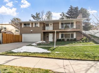 2436 E Catalina Dr, Cottonwood Heights, UT 84121