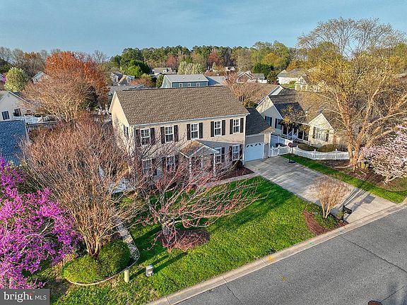 2nd image of 307 Seagull Dr