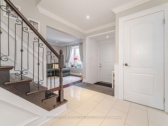 3rd image of 37 Massey St
