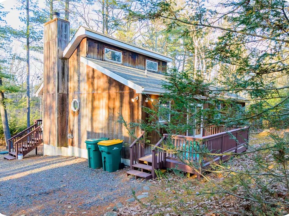 2nd image of 1188 Alpine Dr