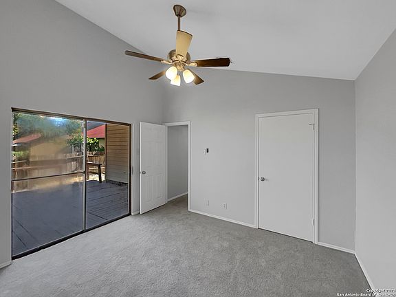 3rd image of 13015 BEACON PARK DR