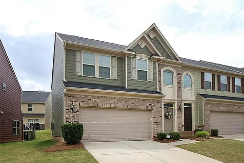 2435 Alyssa Ln Photo 1